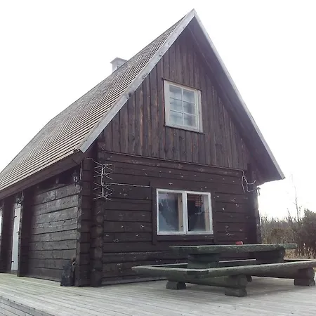Varbla Puhkekula